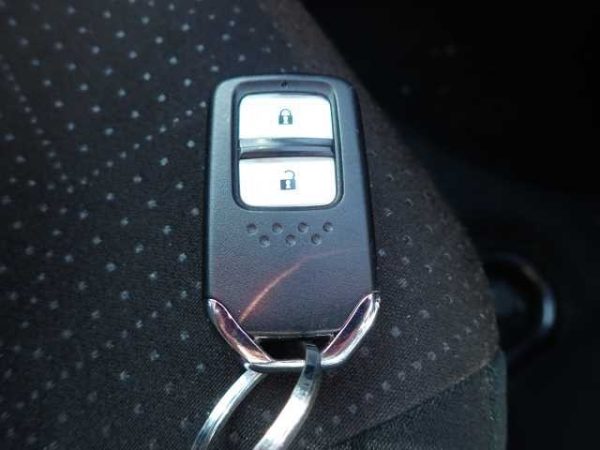 Honda Fit - Image 4
