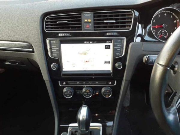 VOLKSWAGEN GOLF 2014 - Image 5