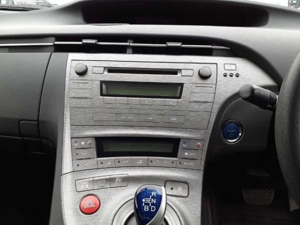 Toyota Prius (S Navigation) - Image 12