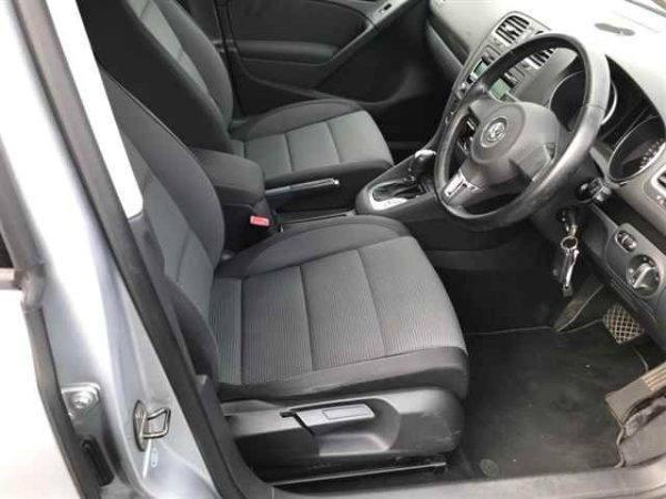 Volkswagen Golf 2012 - Image 2