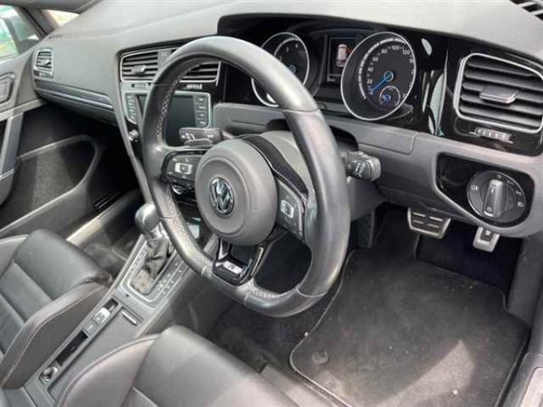 VOLKSWAGEN GOLF VARIANT 2015 - Image 4