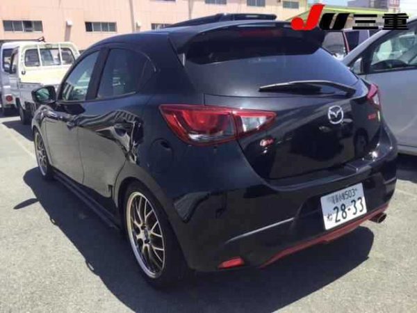 Mazda Demio - Image 2