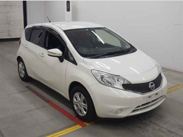 Nissan Note 2015