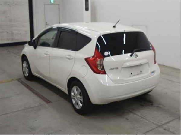 Nissan Note 2015 - Image 2