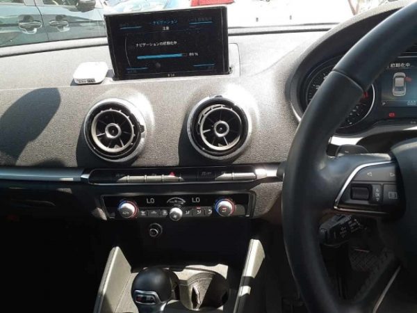 AUDI A3 - Image 8