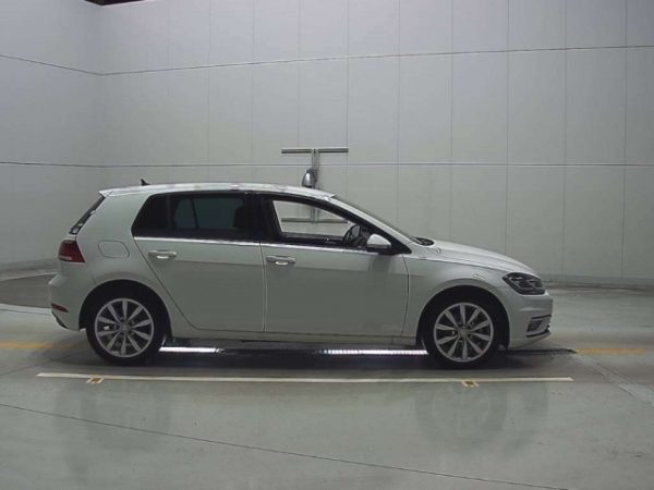 VOLKSWAGEN GOLF - Image 5