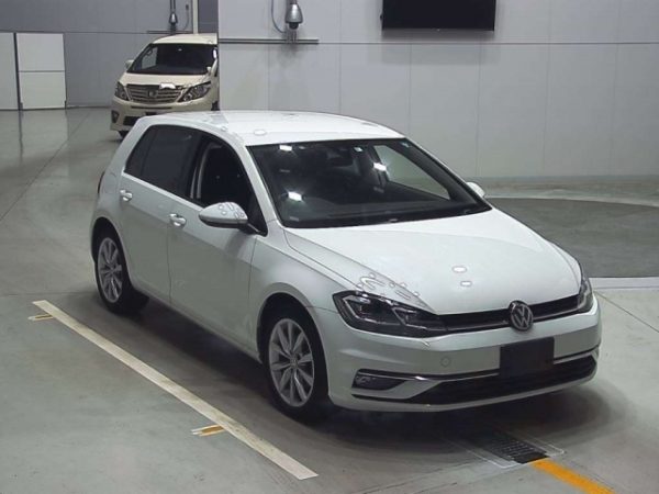 VOLKSWAGEN GOLF - Image 4