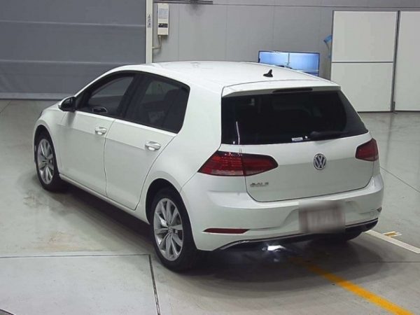 VOLKSWAGEN GOLF - Image 3