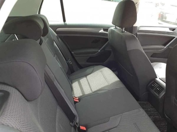 VOLKSWAGEN GOLF - Image 10