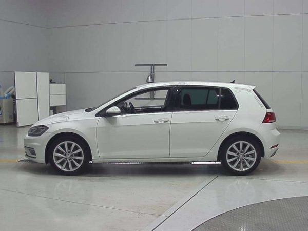 VOLKSWAGEN GOLF - Image 6