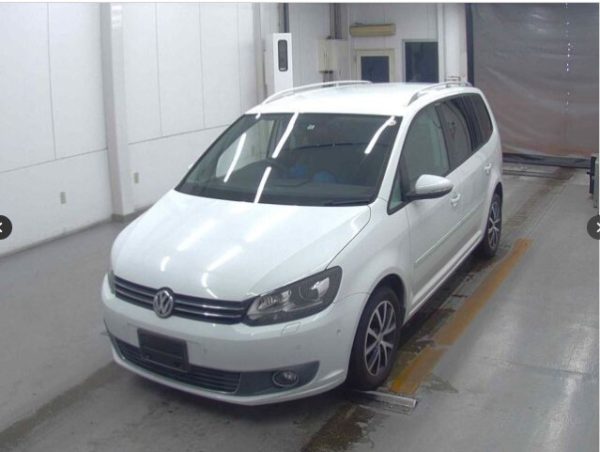 VOLKSWAGEN GOLF TOURAN 2014 - Image 4