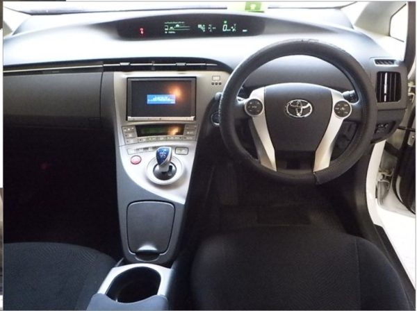 TOYOTA PRIUS 2014 - Image 4