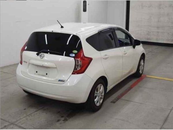 Nissan Note 2015 - Image 5