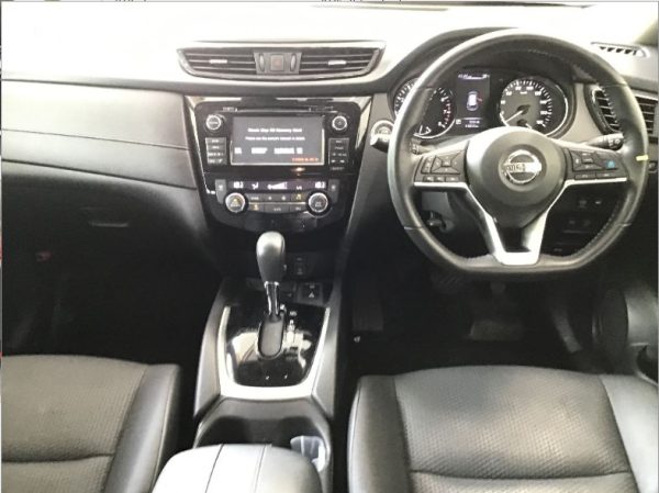 NISSAN X-TRAIL 2017 - Image 5