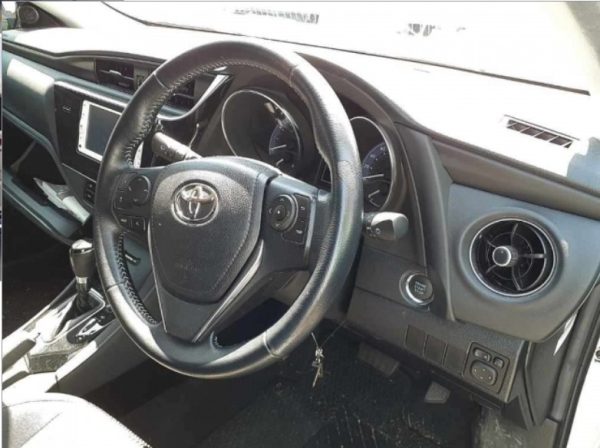 Toyota Auris   2016 - Image 3