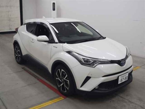 TOYOTA CH-R