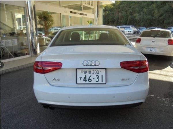 AUDI A4 2015 - Image 4