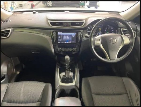 Nissan X-Trail 2014- AT - Image 3