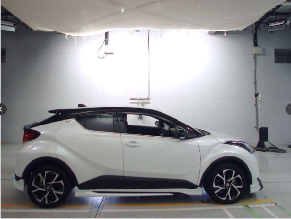 Toyota C-HR - AT 2022 - Image 4