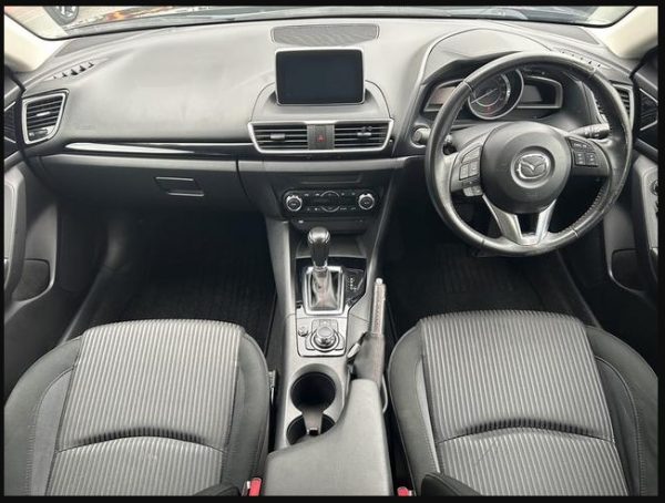 Mazda 3 2014 - Image 3